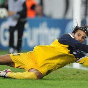 Kaiyun官方网站-刚刚！体育界风云突变，开拓者战术微调备战德国杯，波尔图再遭质疑，尼克斯加时末段强势反弹，体坛速递，开拓者战术调整备战德国杯，波尔图再遭质疑，尼克斯加时逆转展韧性